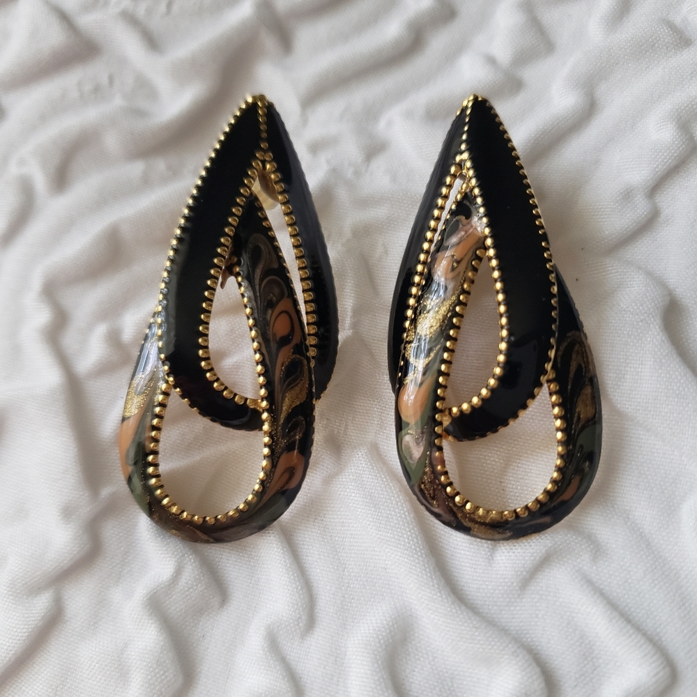 Vintage Earrings - Picture 2 of 5
